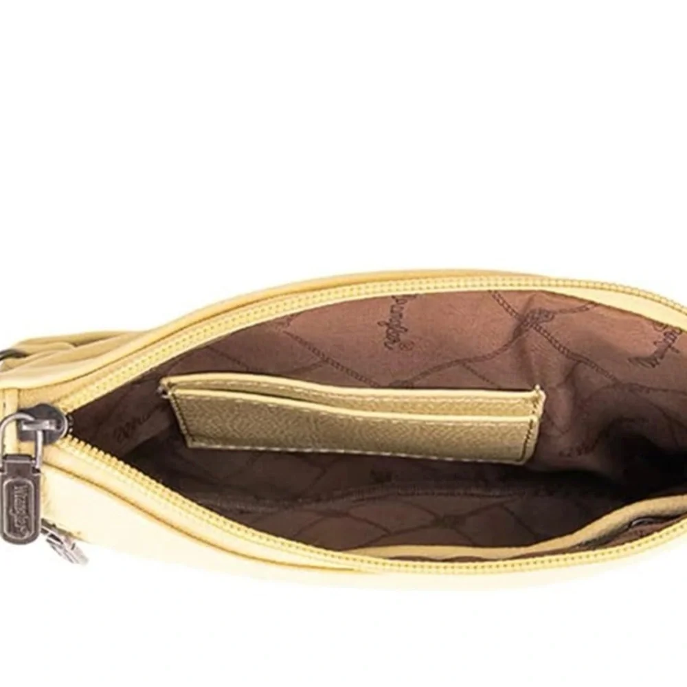 Wrangler Crossbody Bag 🍁Sept Sale
